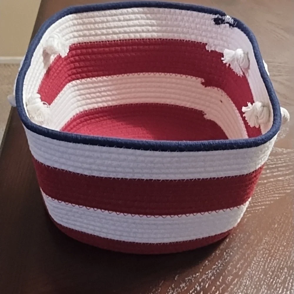 NEW COTTON ROPE BASKET.